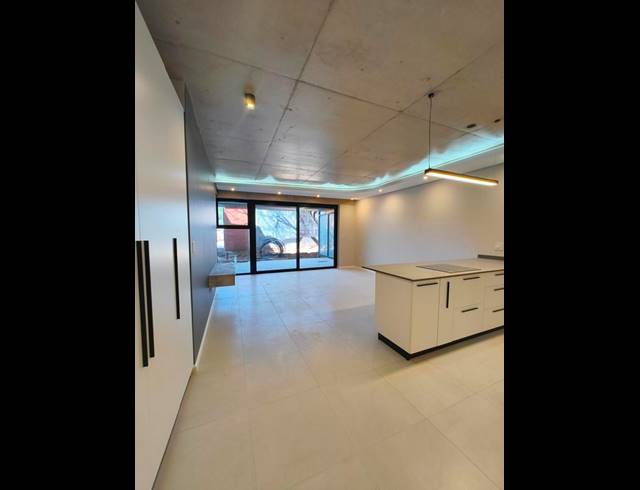 2 BEDROOM PROPERTY TO RENT IN MENLO PARK